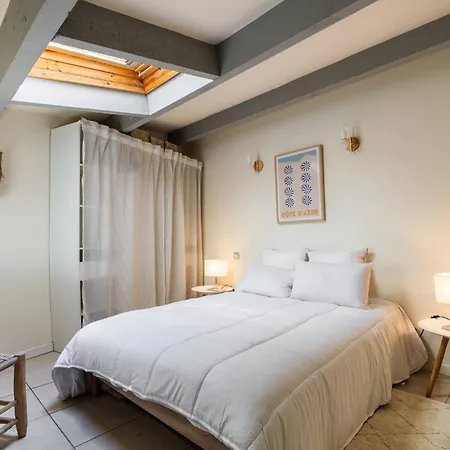 3 Pieces Au Coeur Du Carre D'or Appartement Nice