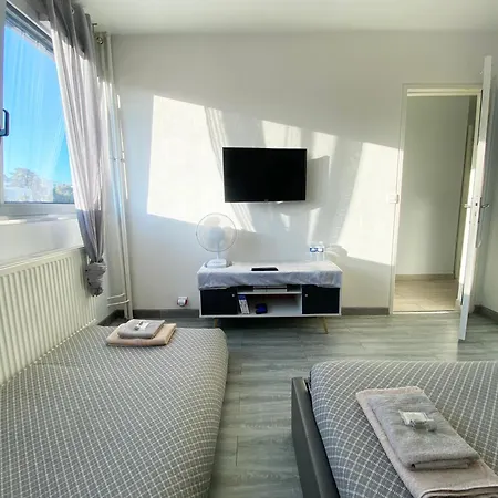 Apartment Bel 2 Pieces - 10min De La Nice