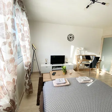 Bel 2 Pieces - 10min De La Apartment *