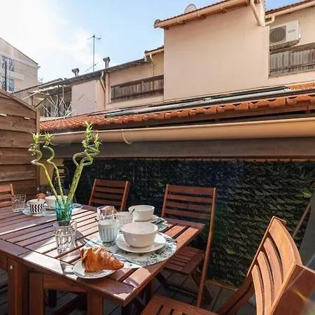 Apartment 1 Bed, Center Of With Ac