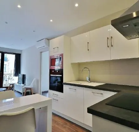 3 Pieces 55m2 - 30 M De La Apartment *
