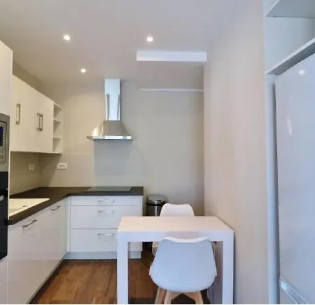 Apartment 3 Pieces 55m2 - 30 M De La Nice