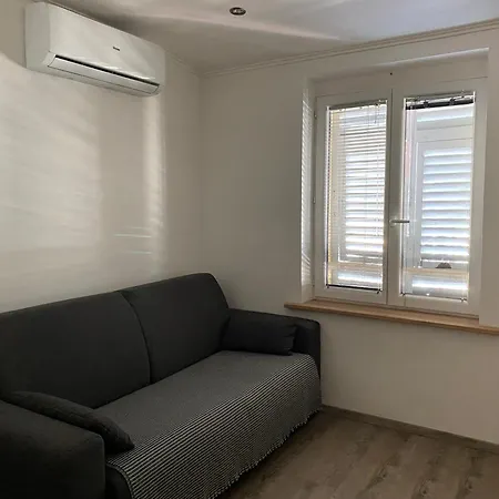 Apartment Studette Massena #2 *
