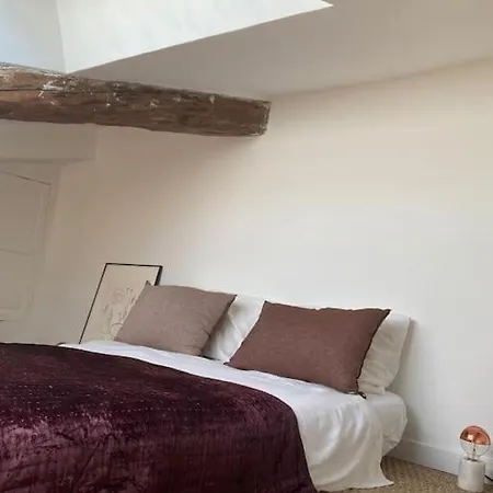 Apartment Deux Pieces Dans Le Quartier Du Port