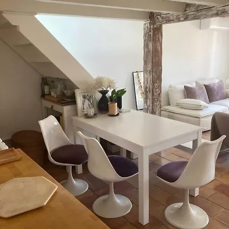 Deux Pieces Dans Le Quartier Du Port Apartment