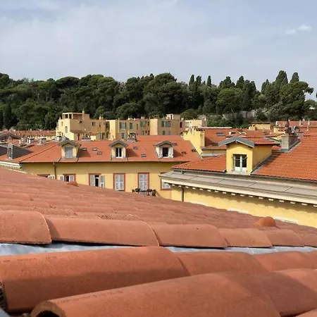 Deux Pieces Dans Le Quartier Du Port Apartment