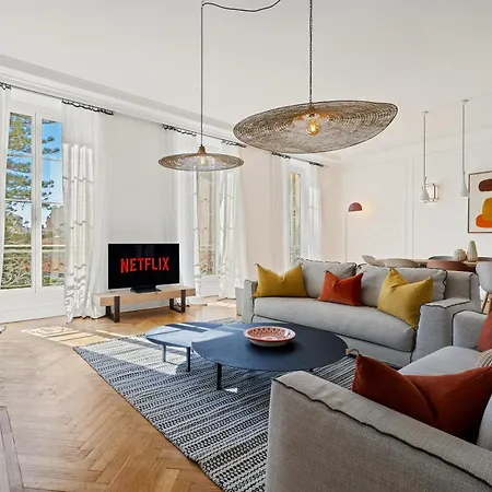 Apartment Renting - Victor - Historic Palace Luxury 3 Bedrooms Parking Nice