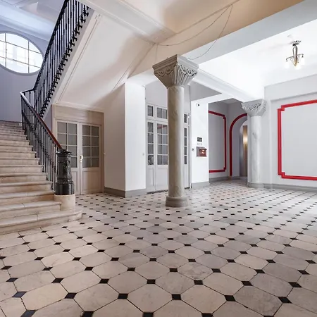 Apartment Renting - Victor - Historic Palace Luxury 3 Bedrooms Parking Nice