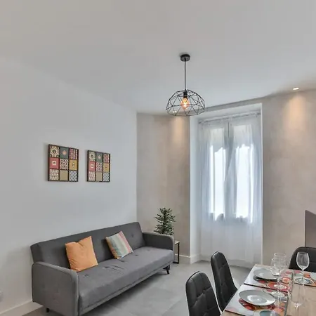 Apartment Cozy 2 Pieces, Emplacement Ideal - Wifi, Ac, 4pers Nice