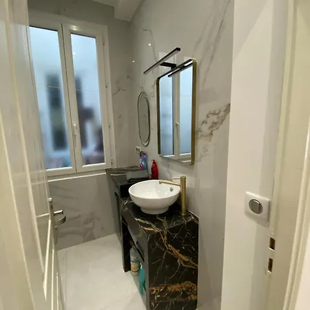 Zgondoiu Apartment *