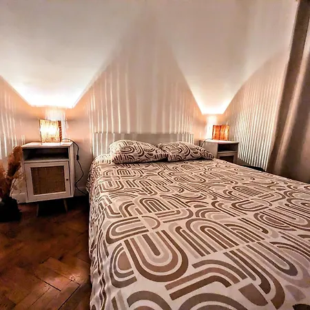 Cosy In Center Nice