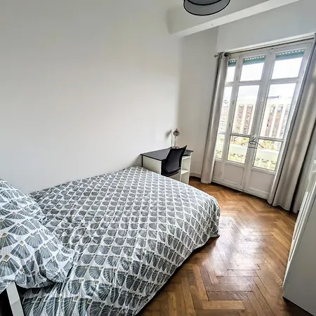 Cosy In Center