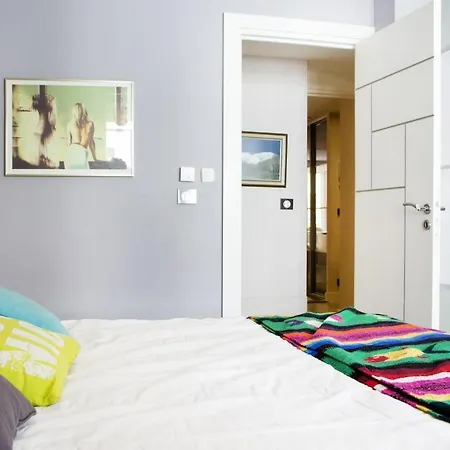 My Casa - Karr - Beautiful Downtown Apartment
