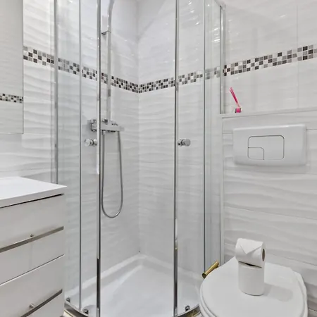 Le Port - Hypercentre - Ac - Cosy Apartment