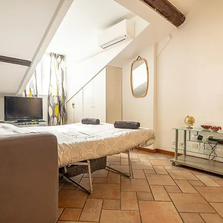 Le Golden Apartment