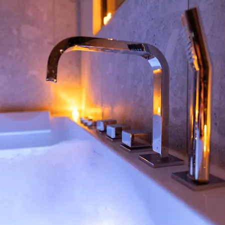 Magnifique Loft - Centre - Jacuzzi 2 Apartment