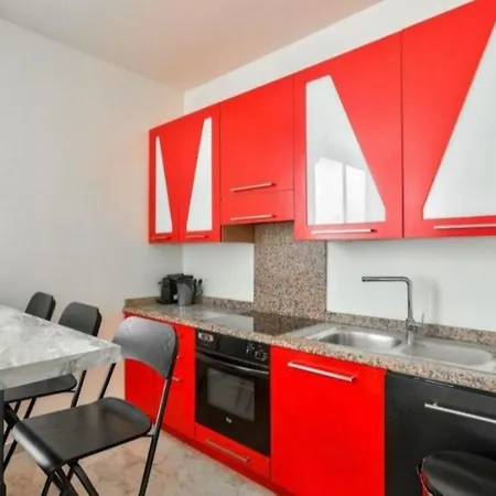 Liberation Beautiful 3 Rooms- Ac Wifi Apartment