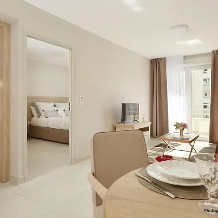 Zenitude Residences Aparthotel Nizza