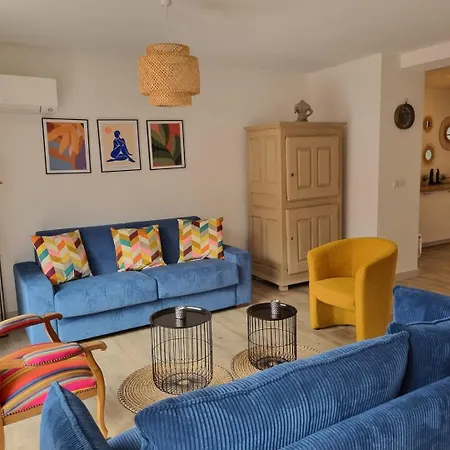 Magnifique T3, Spacieux, Lumineux Et Traversant Apartment *