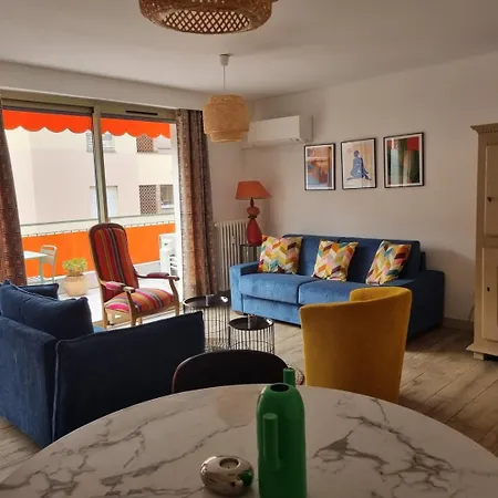 Magnifique T3, Spacieux, Lumineux Et Traversant *