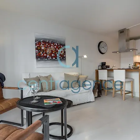Le Parnasse - 1 - Centre Apartment *