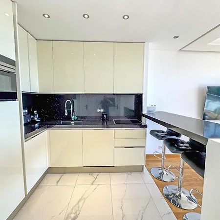 Cariatides - Promenade Appartement *