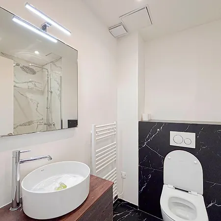 Escapade En Centre De - Wifi, Ac, 2pers Apartment Nice