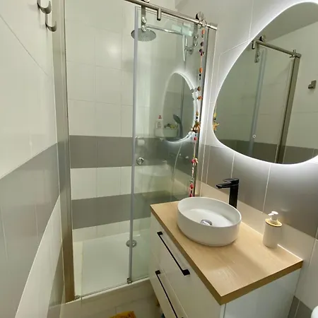 Duplex 80m2 Port De Nice, Direct Aeroport Avec Le Tram Apartment
