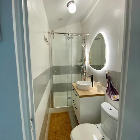 Duplex 80m2 Port De Nice, Direct Aeroport Avec Le Tram Apartment Nice