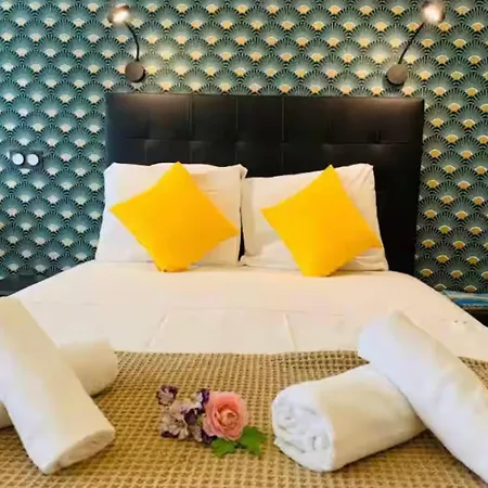 Apartment Bottero - Absolute Service Comfort With Balcony *