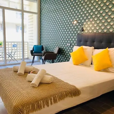 Bottero - Absolute Service Comfort With Balcony *