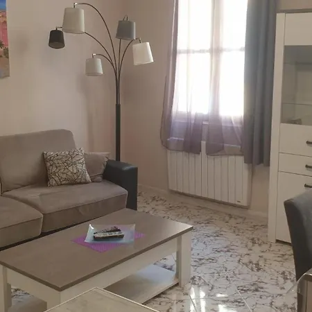 Apartment Au Coeur Du Vieux *