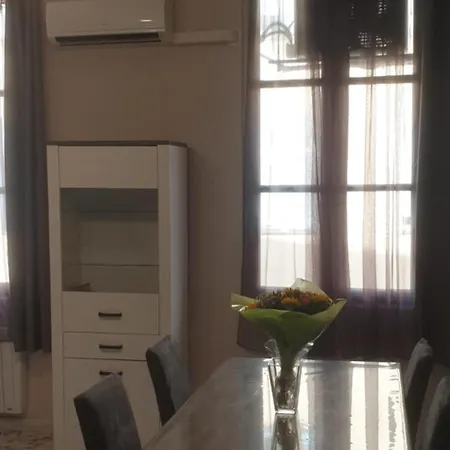 Apartment Au Coeur Du Vieux Nice