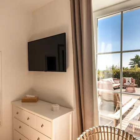 Holiday home Private With Garden Pool And Sea View Nice