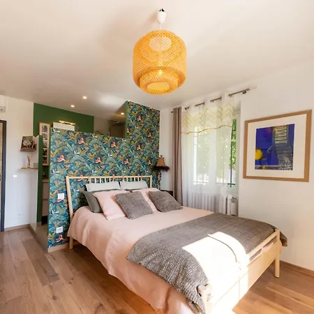Holiday home Private With Garden Pool And Sea View Nice
