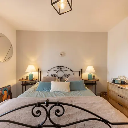 Holiday home Deluxe With Garden Pool And Sea View *