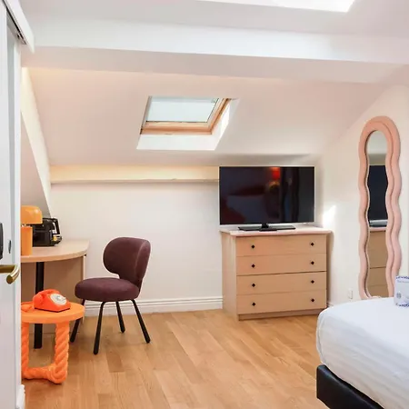 Western Lakmi Szálloda 3*