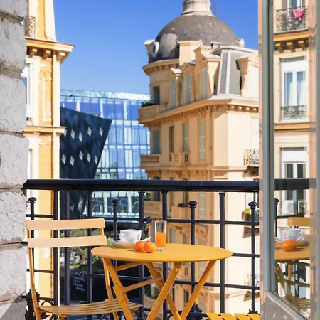 Hotel Azurea