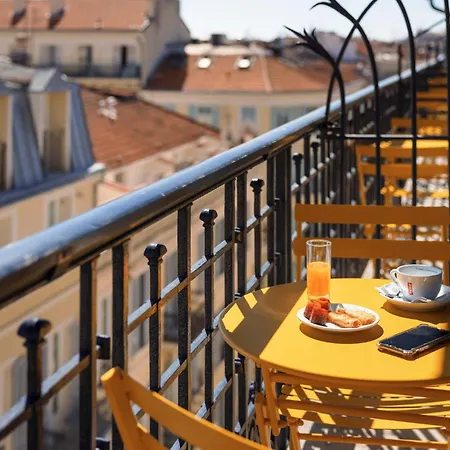 Hotel Azurea Nizza