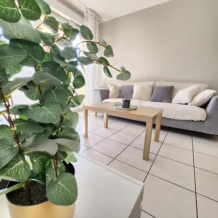 Apartment Au Calme A A Proximite De ! *