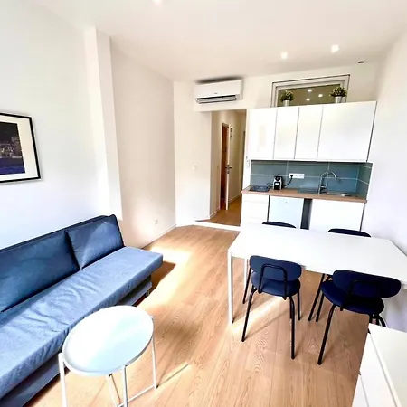 Collet Apartment