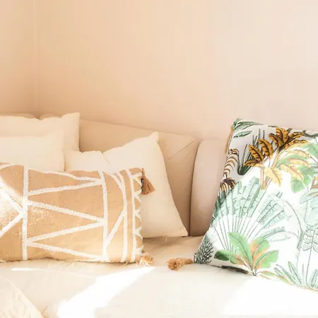 #25 2bdr Port, 5min From The Old Town Balcony, Ac&wifi *