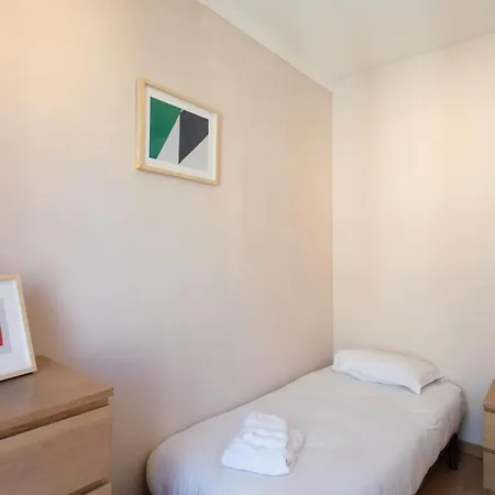 #25 2bdr Port, 5min From The Old Town Balcony, Ac&wifi