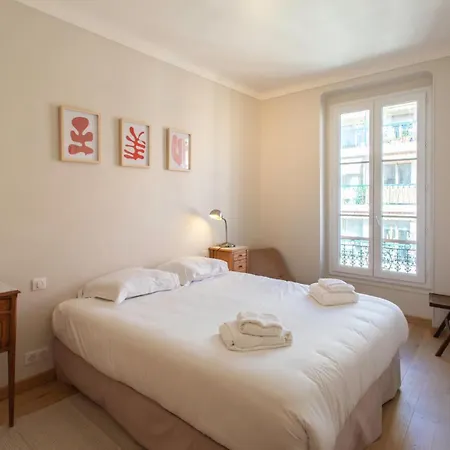 #25 2bdr Port, 5min From The Old Town Balcony, Ac&wifi Apartment Nice