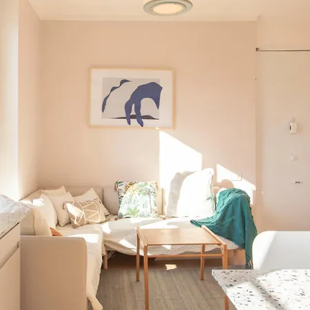 Apartment #25 2bdr Port, 5min From The Old Town Balcony, Ac&wifi *
