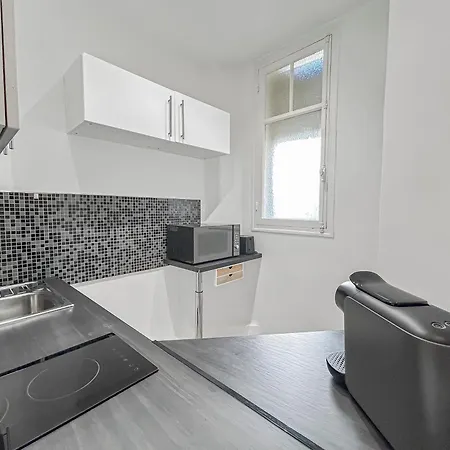 Au Coeur De Apartment
