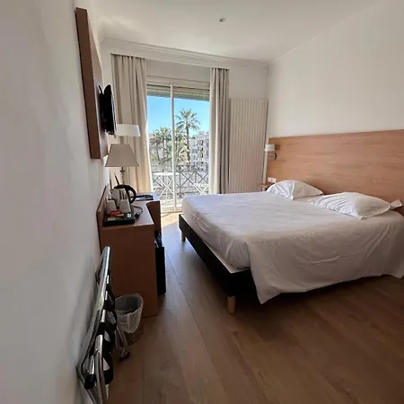Carlton 3* Nizza
