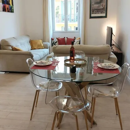 Lympia - & Ferry By Foot Balcony - By Tgb Appartement Nice