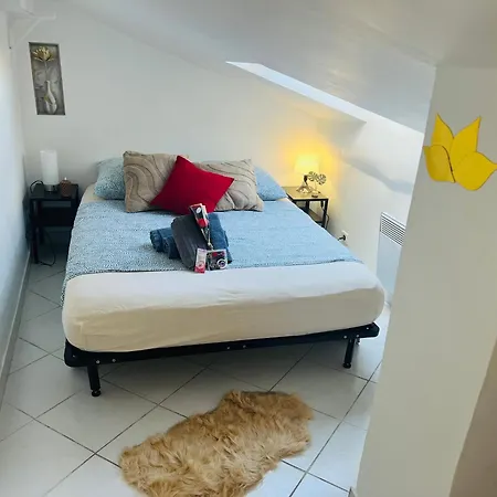 Apartment Evasion Romantique Sous Les Toits Au Coeur Du Vieux