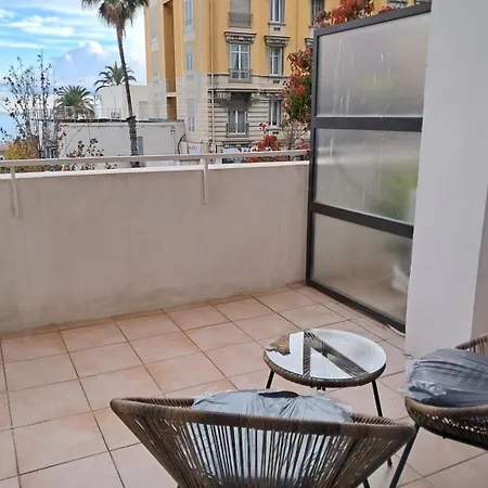 Apartment Large T2 50m From The Beaches